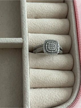 sterling silver diamond ring🩷😊